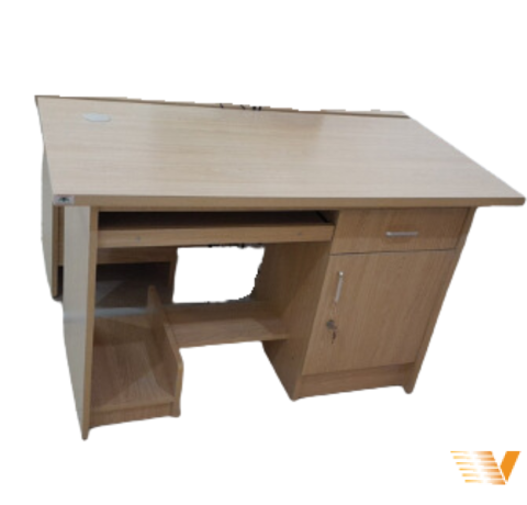 Bàn làm việc 5-502